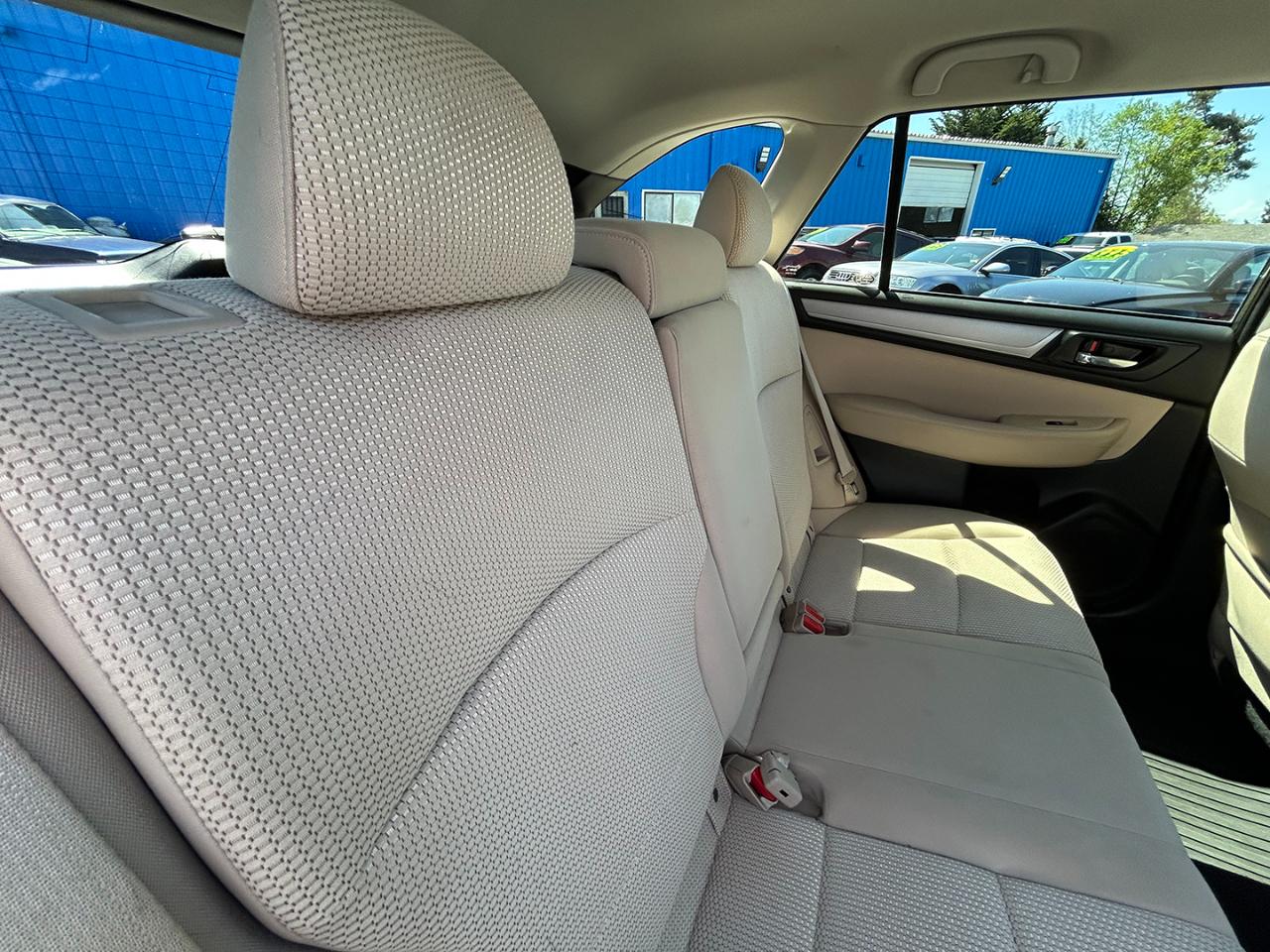 Subaru Outback 2.5i Premium 2017