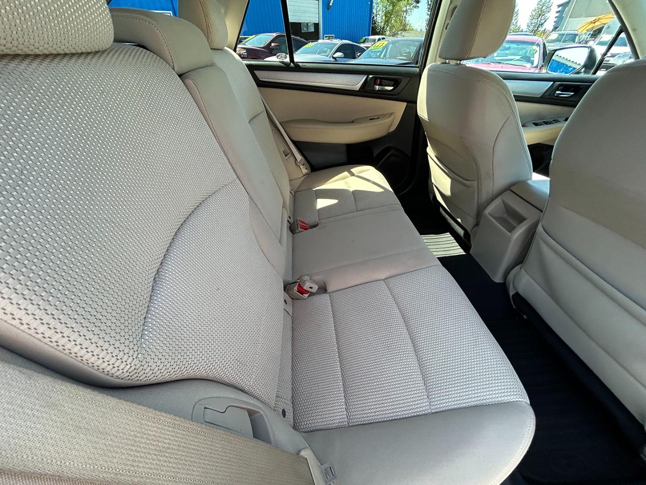 Subaru Outback 2.5i Premium 2017