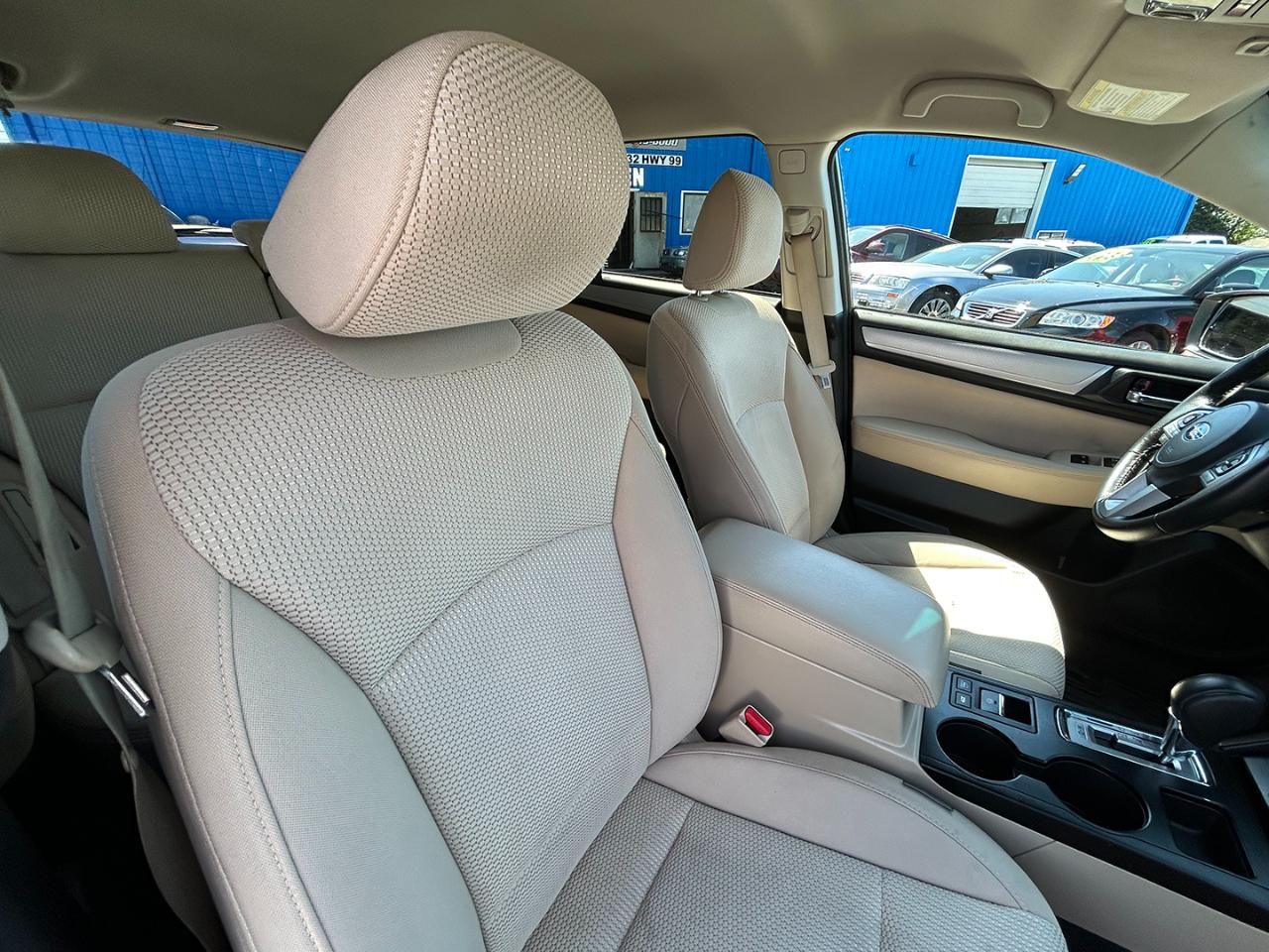 Subaru Outback 2.5i Premium 2017