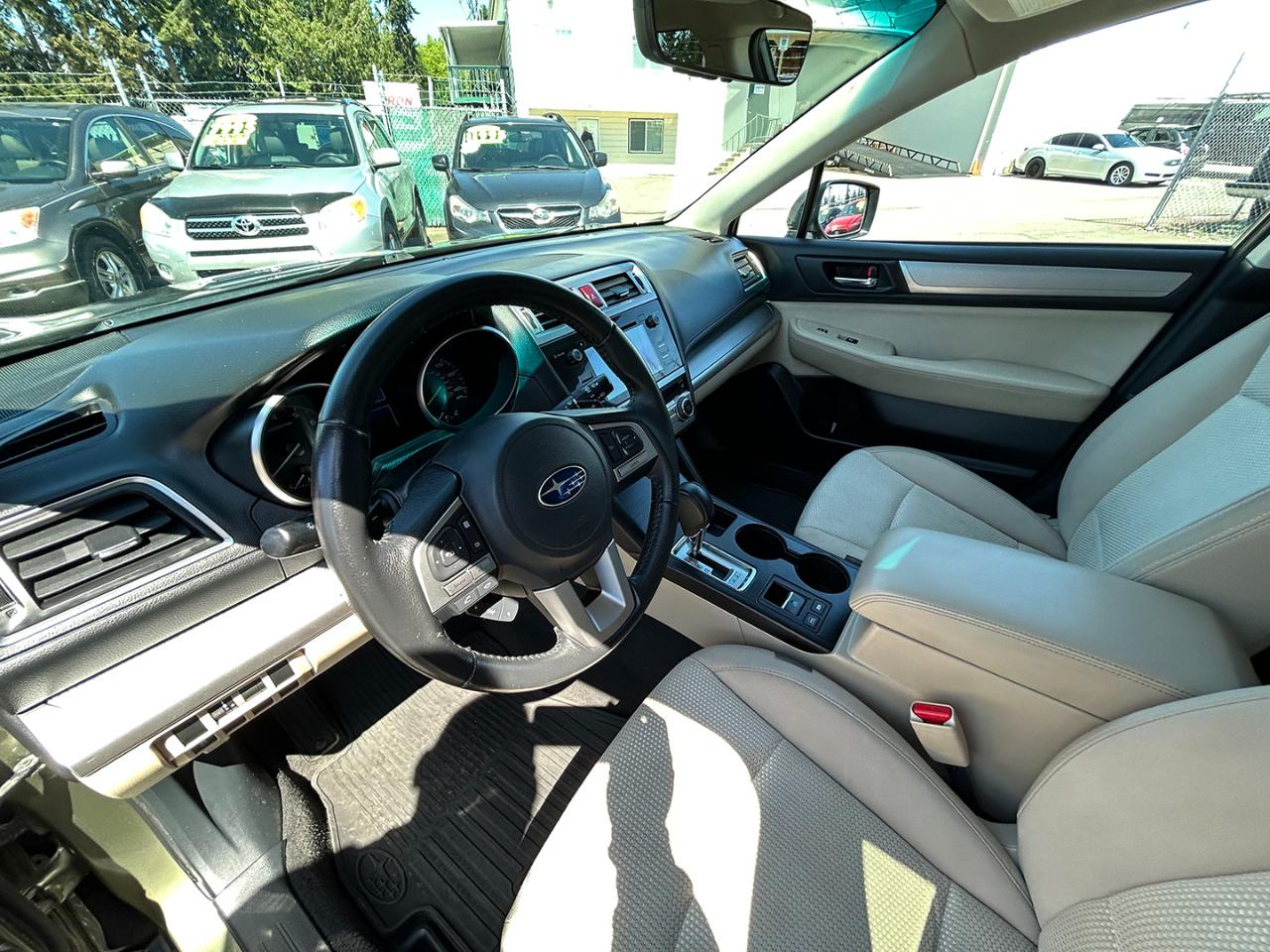 Subaru Outback 2.5i Premium 2017