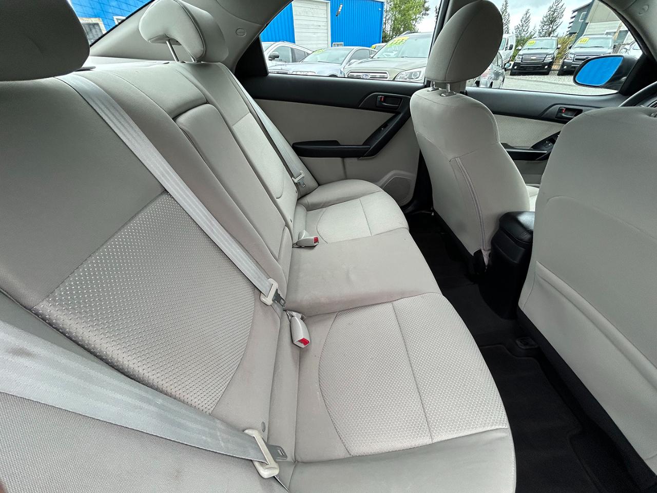 Kia Forte 4dr Sdn Auto EX 2012
