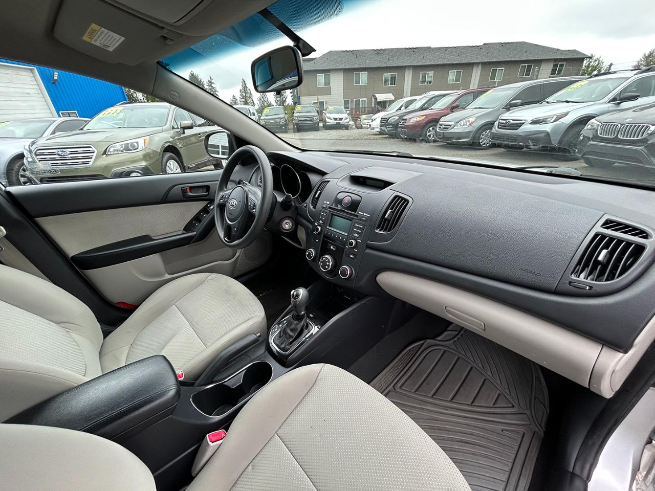 Kia Forte 4dr Sdn Auto EX 2012