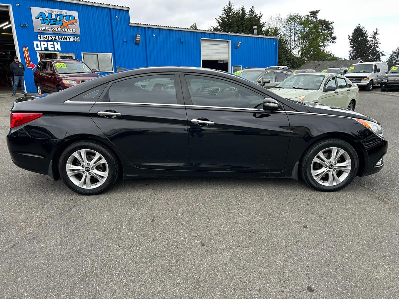 Hyundai Sonata 4dr Sdn 2.4L Auto Ltd PZEV 2011