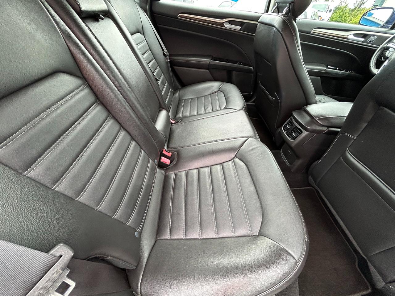 Ford Fusion 4dr Sdn SE FWD 2014
