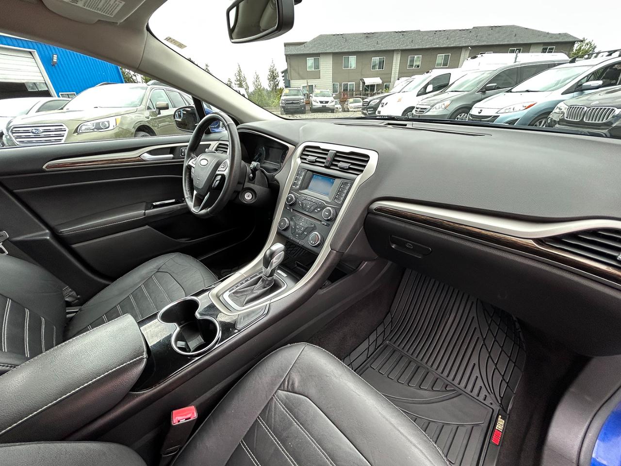 Ford Fusion 4dr Sdn SE FWD 2014