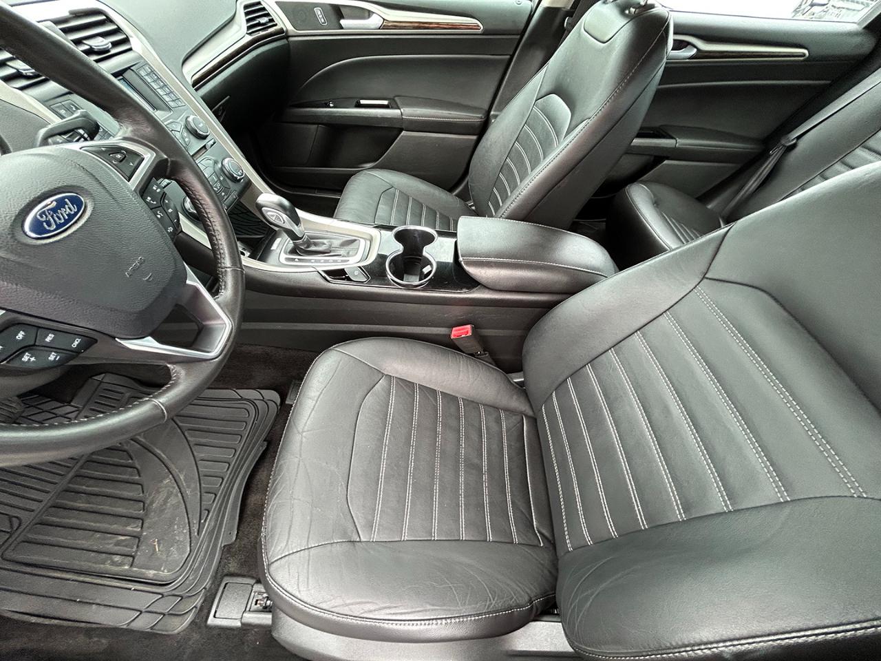 Ford Fusion 4dr Sdn SE FWD 2014