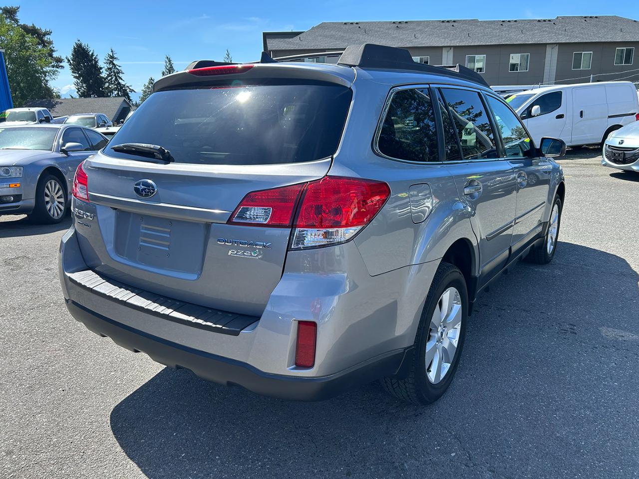 Subaru Outback 4dr Wgn H4 Auto 2.5i Limited Pwr Moon 2011