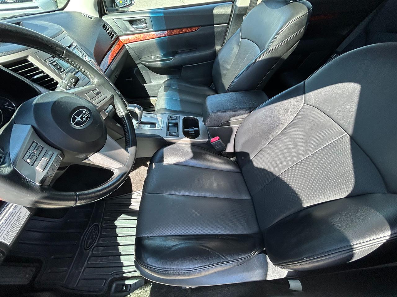 Subaru Outback 4dr Wgn H4 Auto 2.5i Limited Pwr Moon 2011