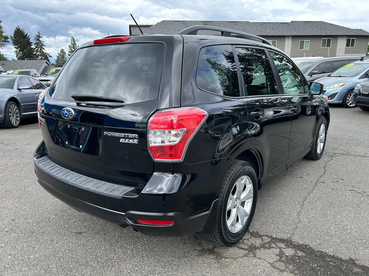 Subaru Forester 4dr Auto 2.5i Premium PZEV 2014