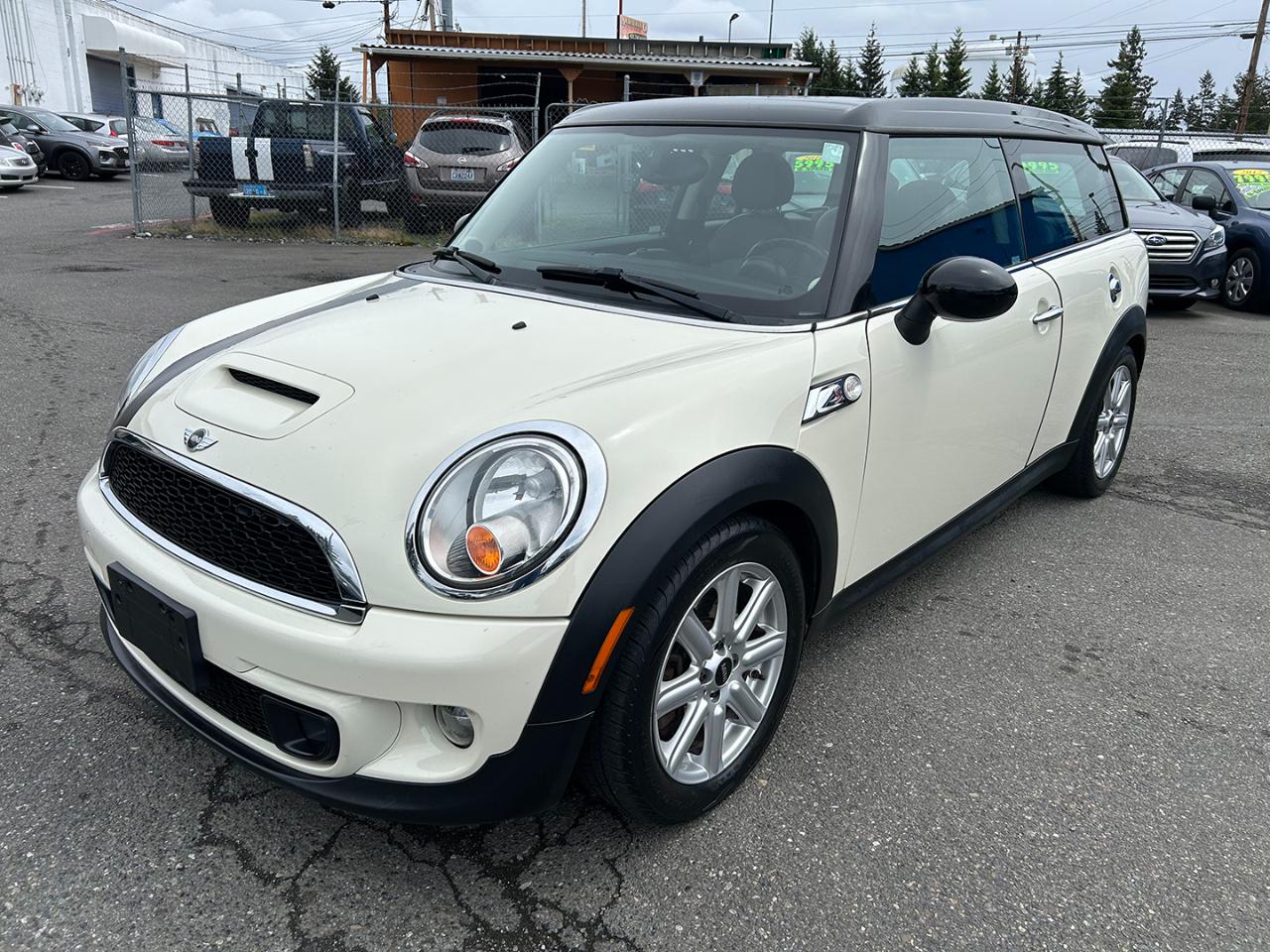 MINI Cooper Clubman 2dr Cpe S 2011