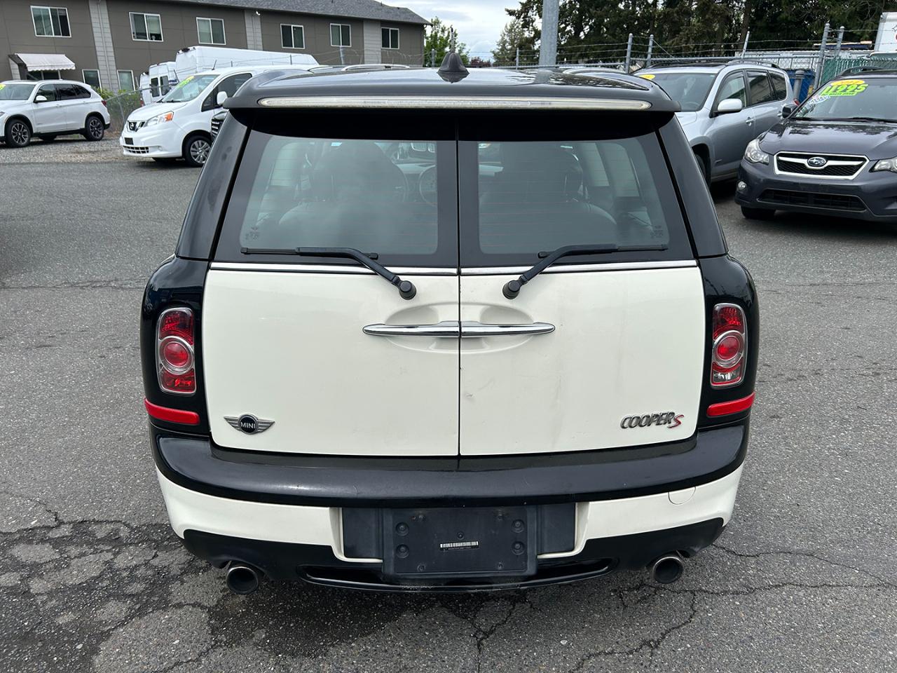 MINI Cooper Clubman 2dr Cpe S 2011