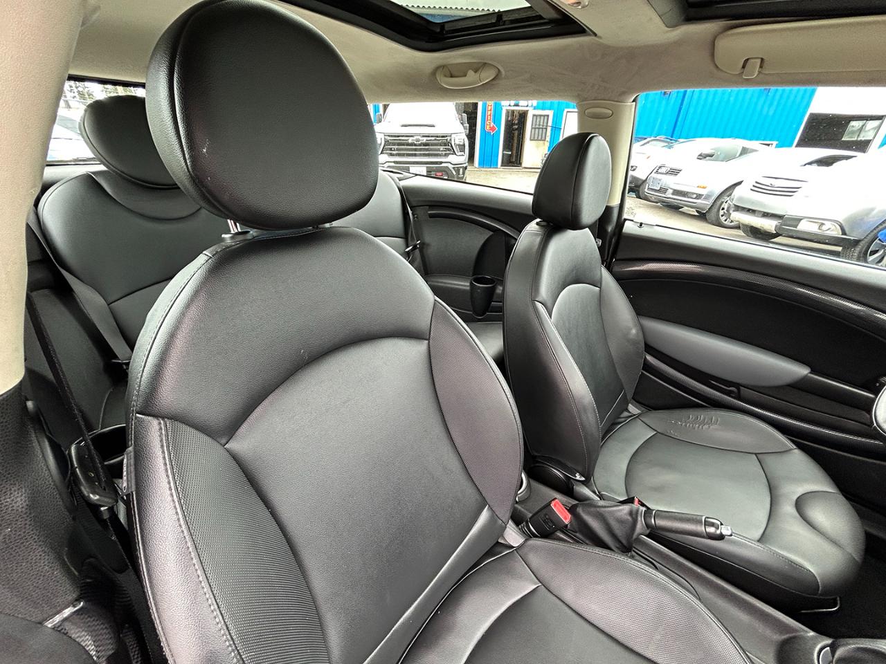 MINI Cooper Clubman 2dr Cpe S 2011
