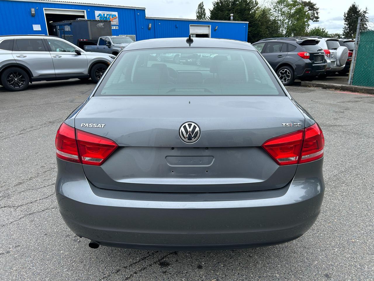 Volkswagen Passat 4dr Sdn 1.8T Auto SE PZEV 2014