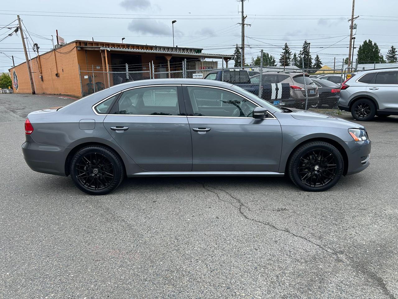 Volkswagen Passat 4dr Sdn 1.8T Auto SE PZEV 2014