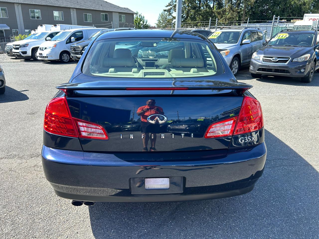 Infiniti G35 Sedan 4dr Sdn AWD Auto w/Leather 2004
