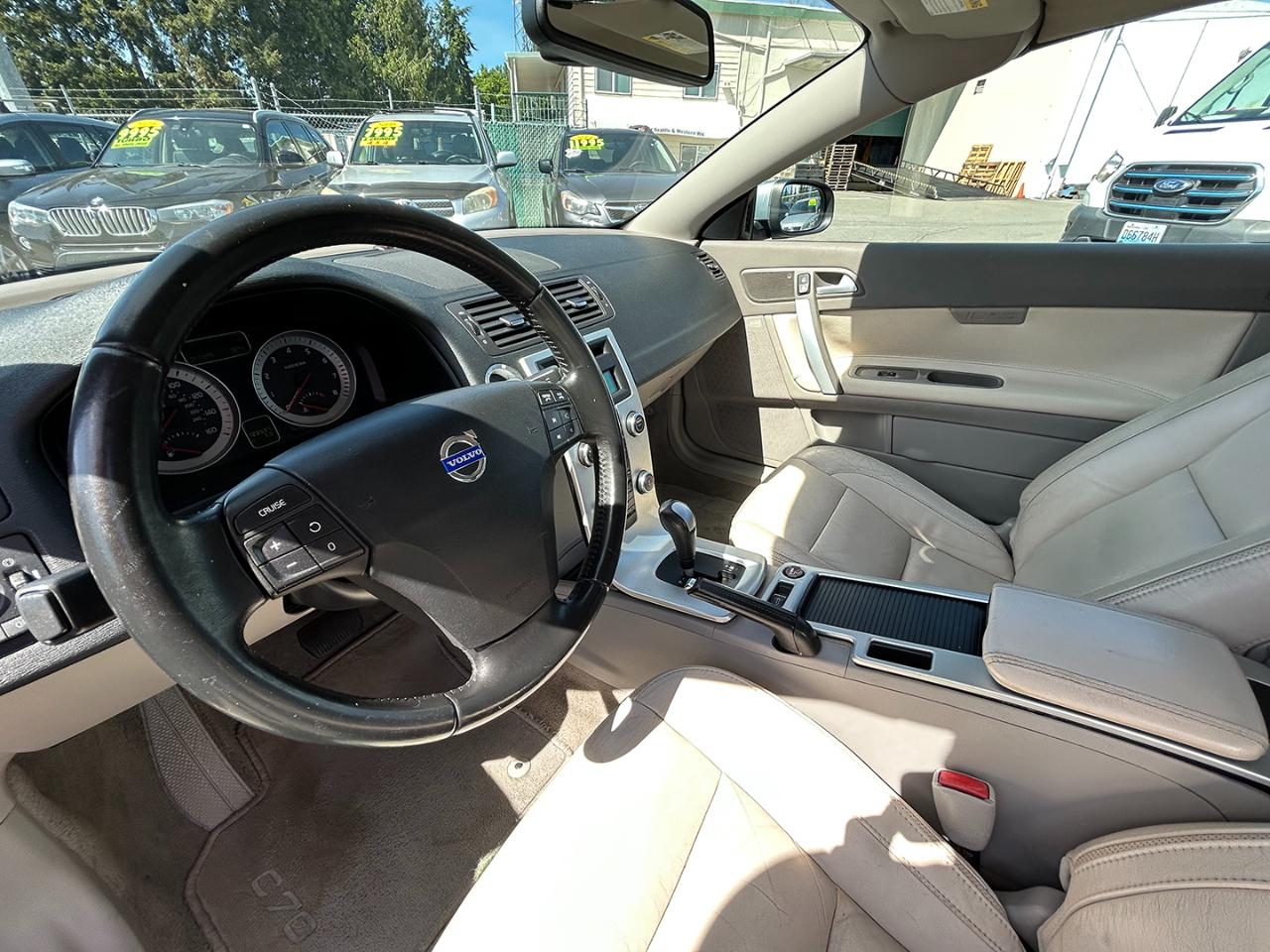Volvo C70 2dr Conv T5 2012