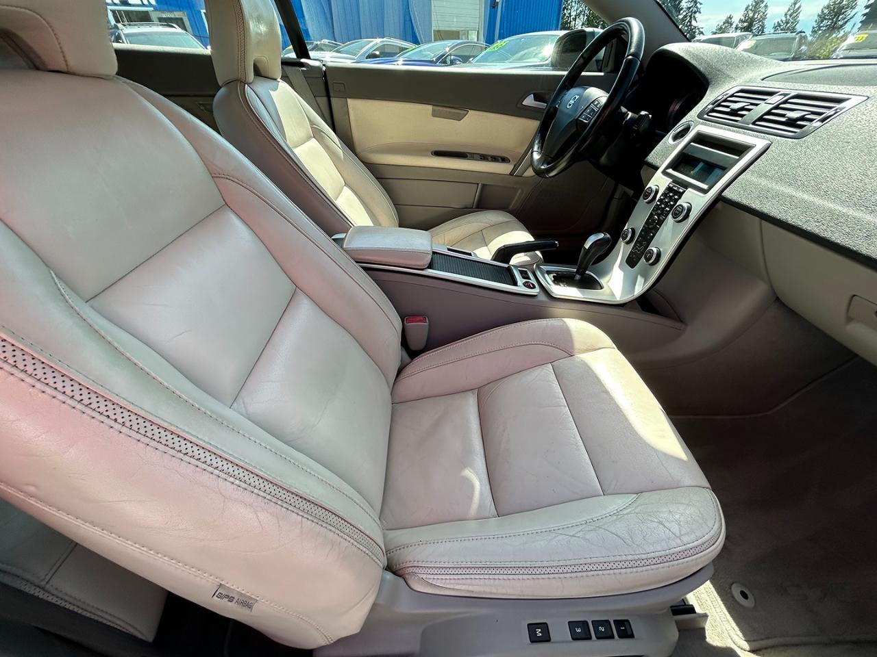 Volvo C70 2dr Conv T5 2012