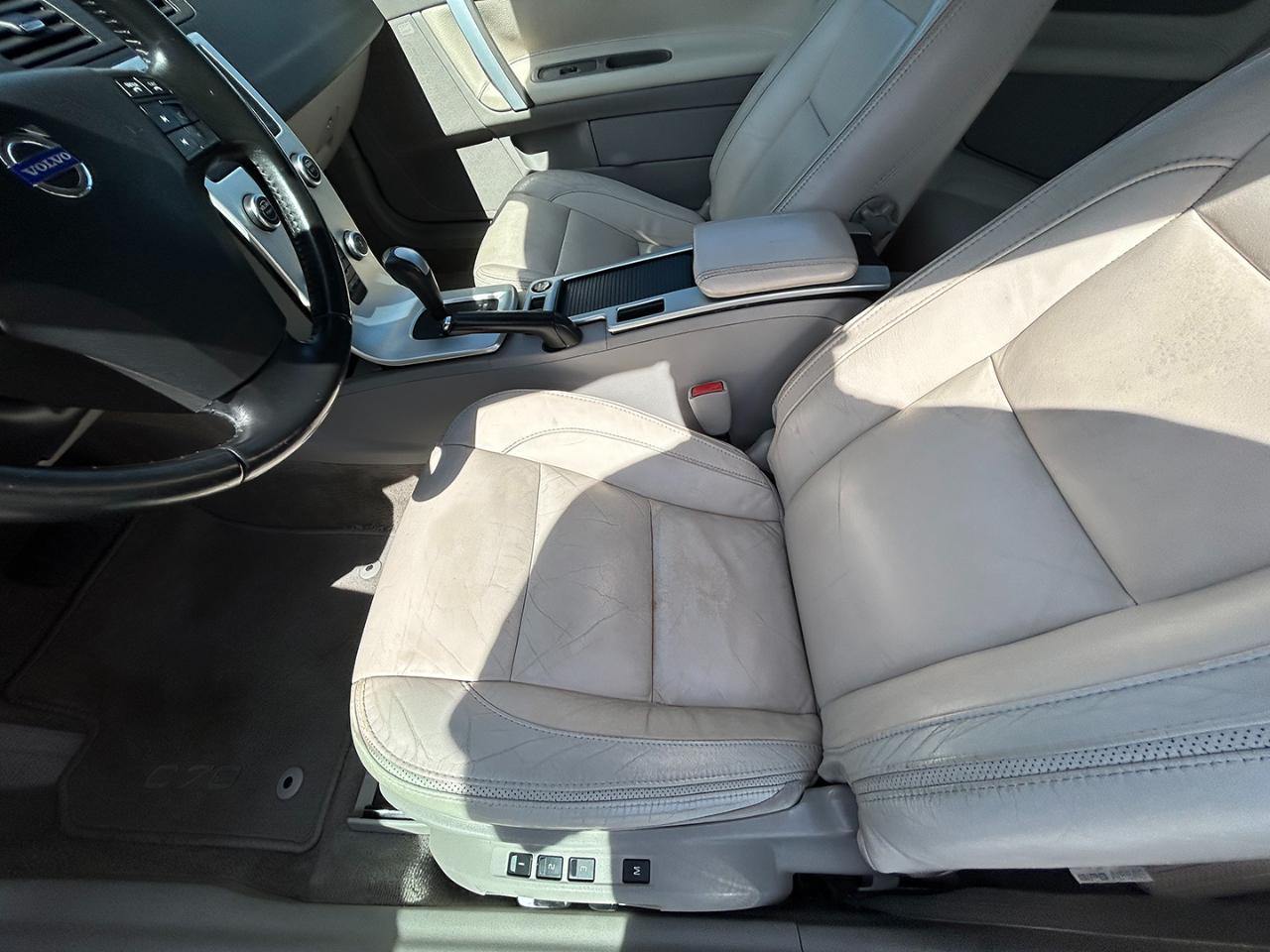 Volvo C70 2dr Conv T5 2012