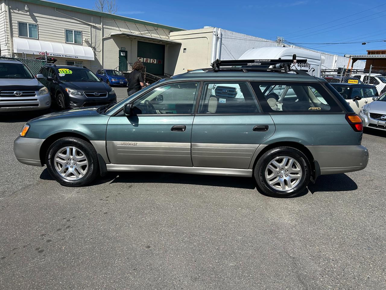 Subaru Legacy Wagon 5dr Outback Auto w/RB Equip 2001