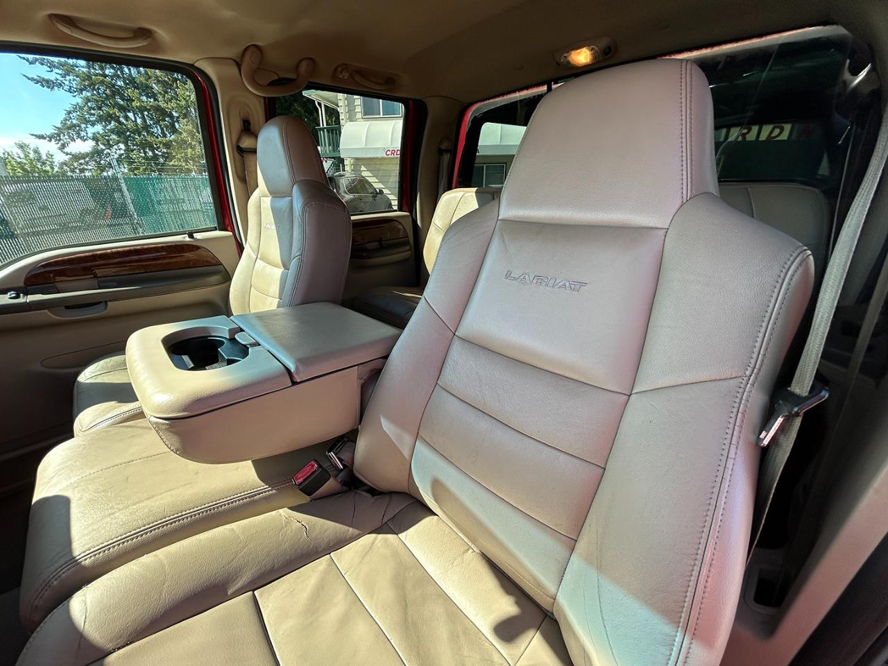 Ford Super Duty F-250 Crew Cab 156" King Ranch 4WD 2003