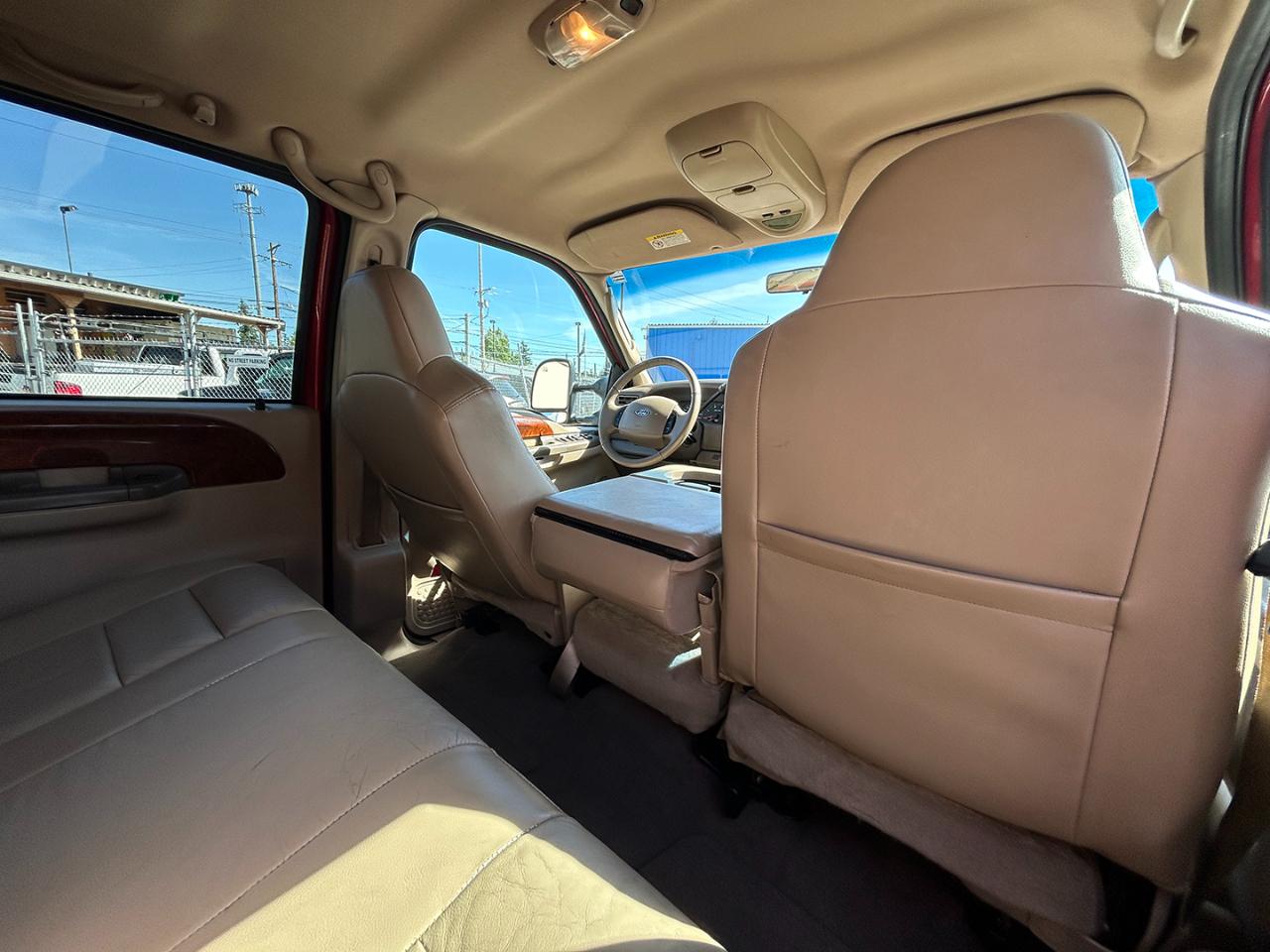 Ford Super Duty F-250 Crew Cab 156" King Ranch 4WD 2003