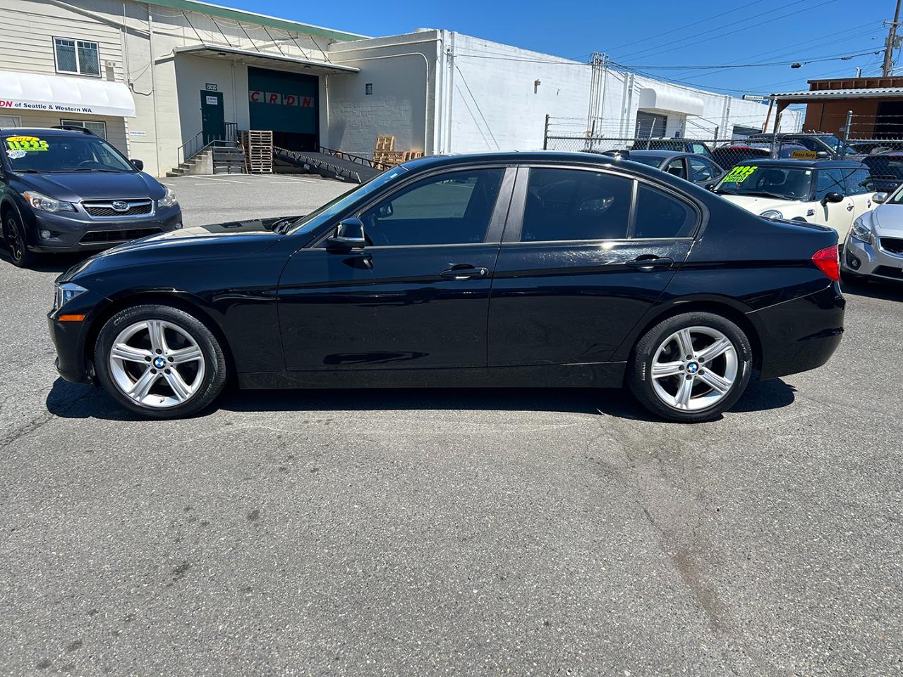 BMW 3 Series 4dr Sdn 328i xDrive AWD SULEV 2015
