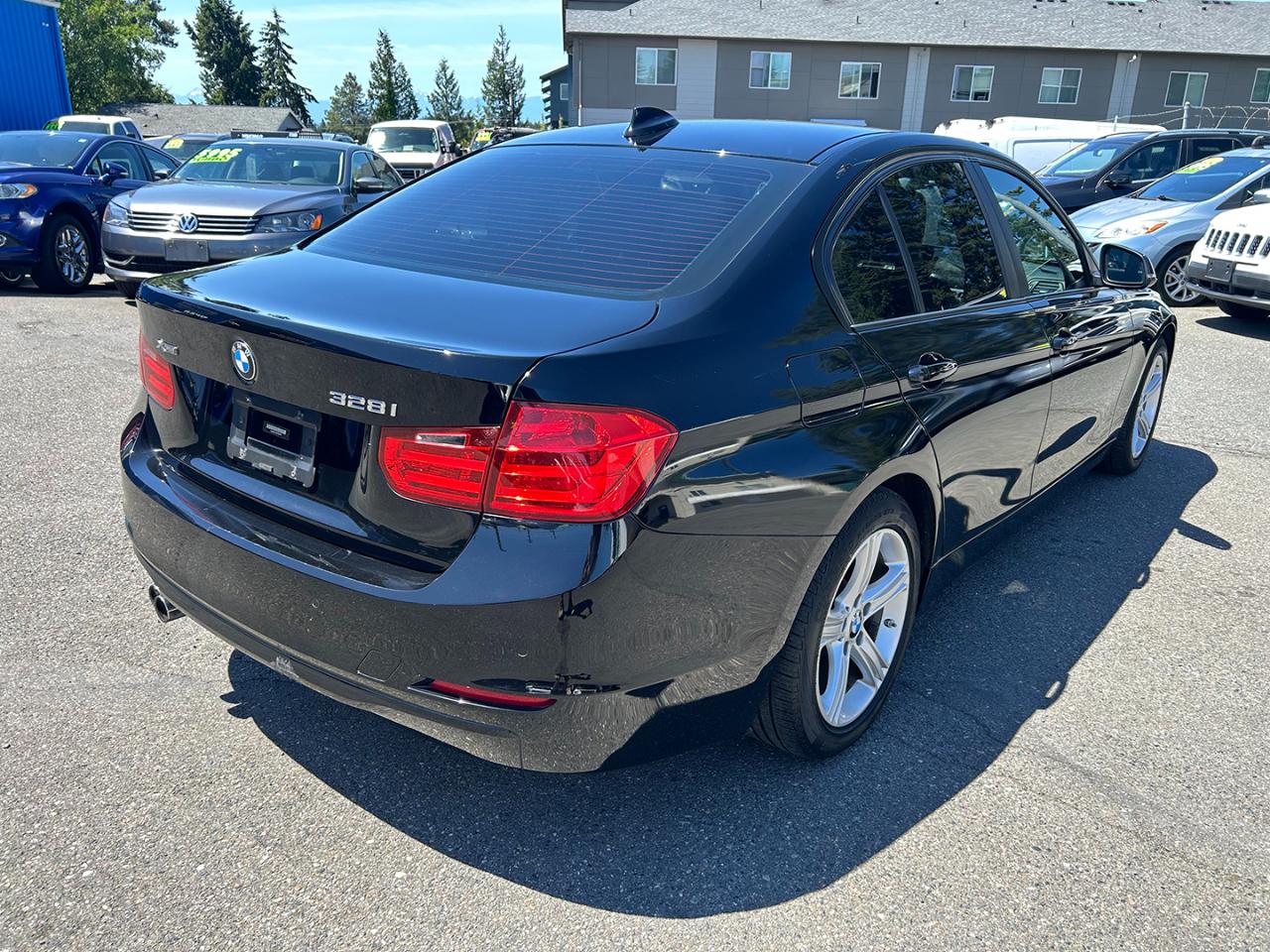 BMW 3 Series 4dr Sdn 328i xDrive AWD SULEV 2015