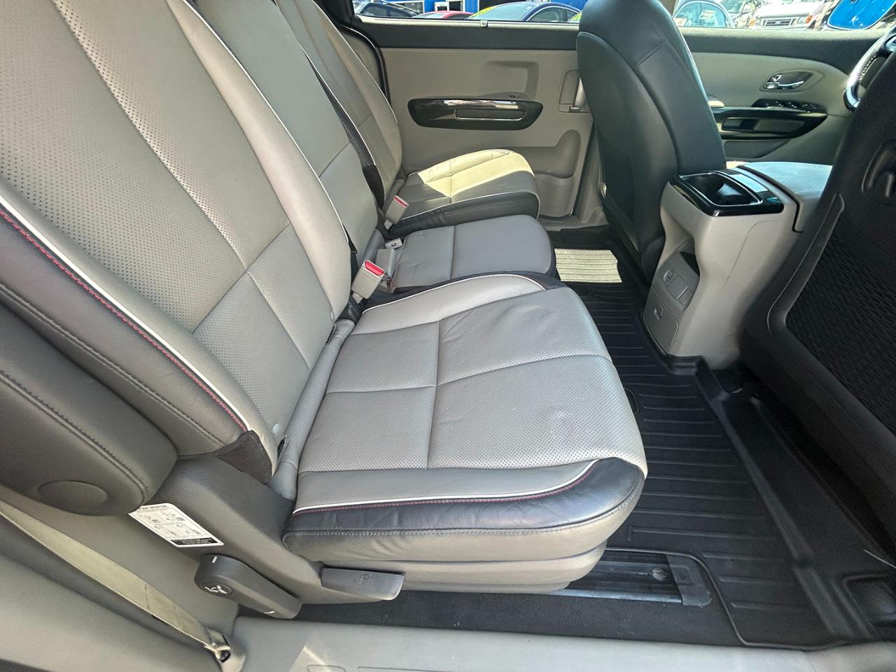 Kia Sedona EX FWD 2017