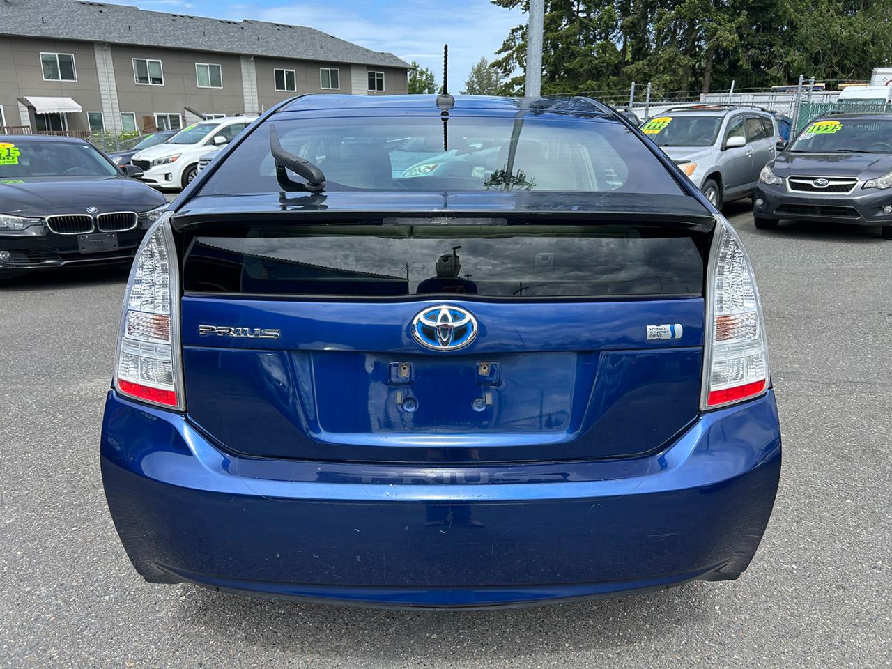 Toyota Prius 5dr HB III (Natl) 2011