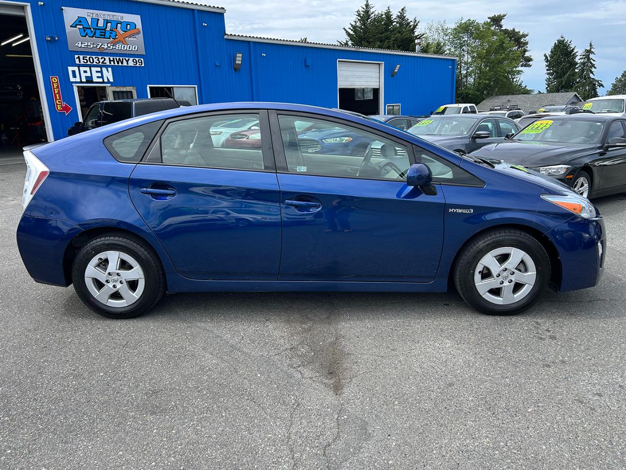 Toyota Prius 5dr HB III (Natl) 2011