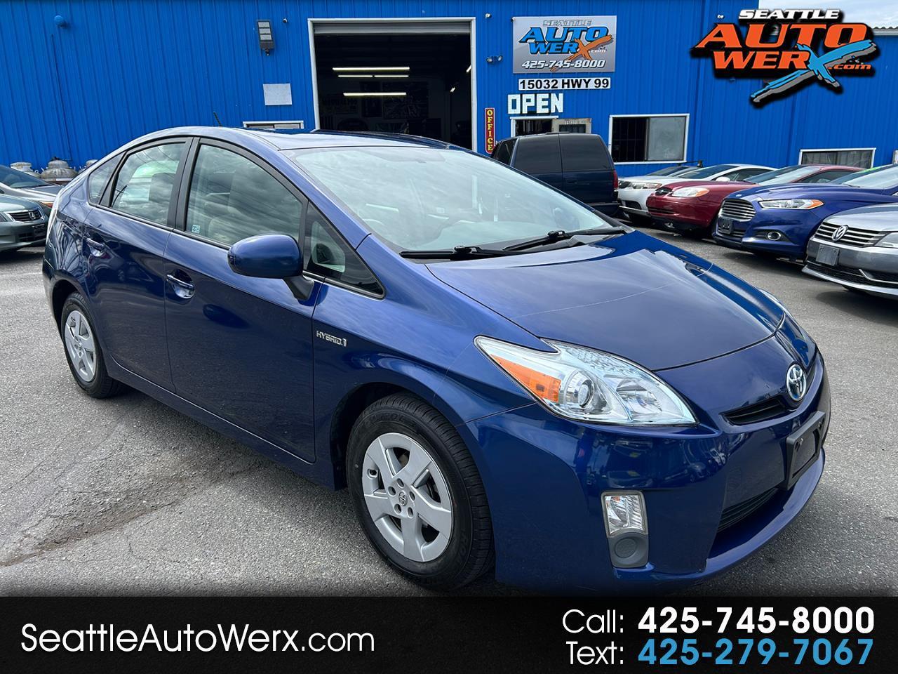 Toyota Prius 5dr HB III (Natl) 2011