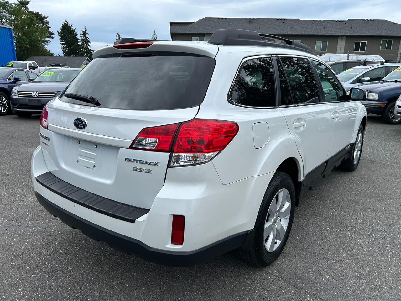 Subaru Outback 4dr Wgn H4 Auto 2.5i Prem AWP 2011
