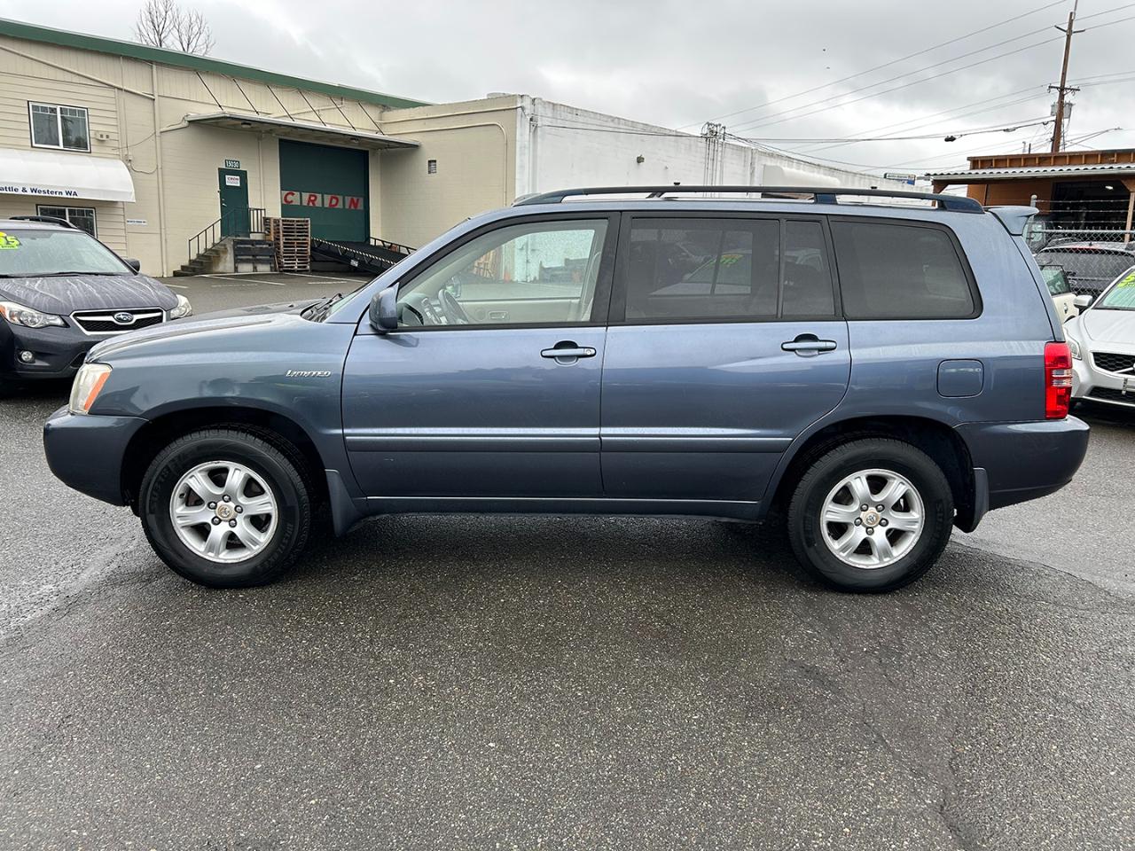 Toyota Highlander 4dr V6 4WD (Natl) 2003