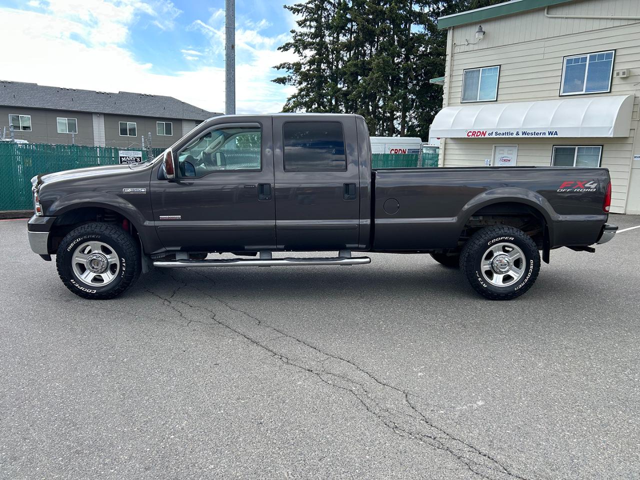 Ford Super Duty F-350 SRW Crew Cab 172" XL 4WD 2006