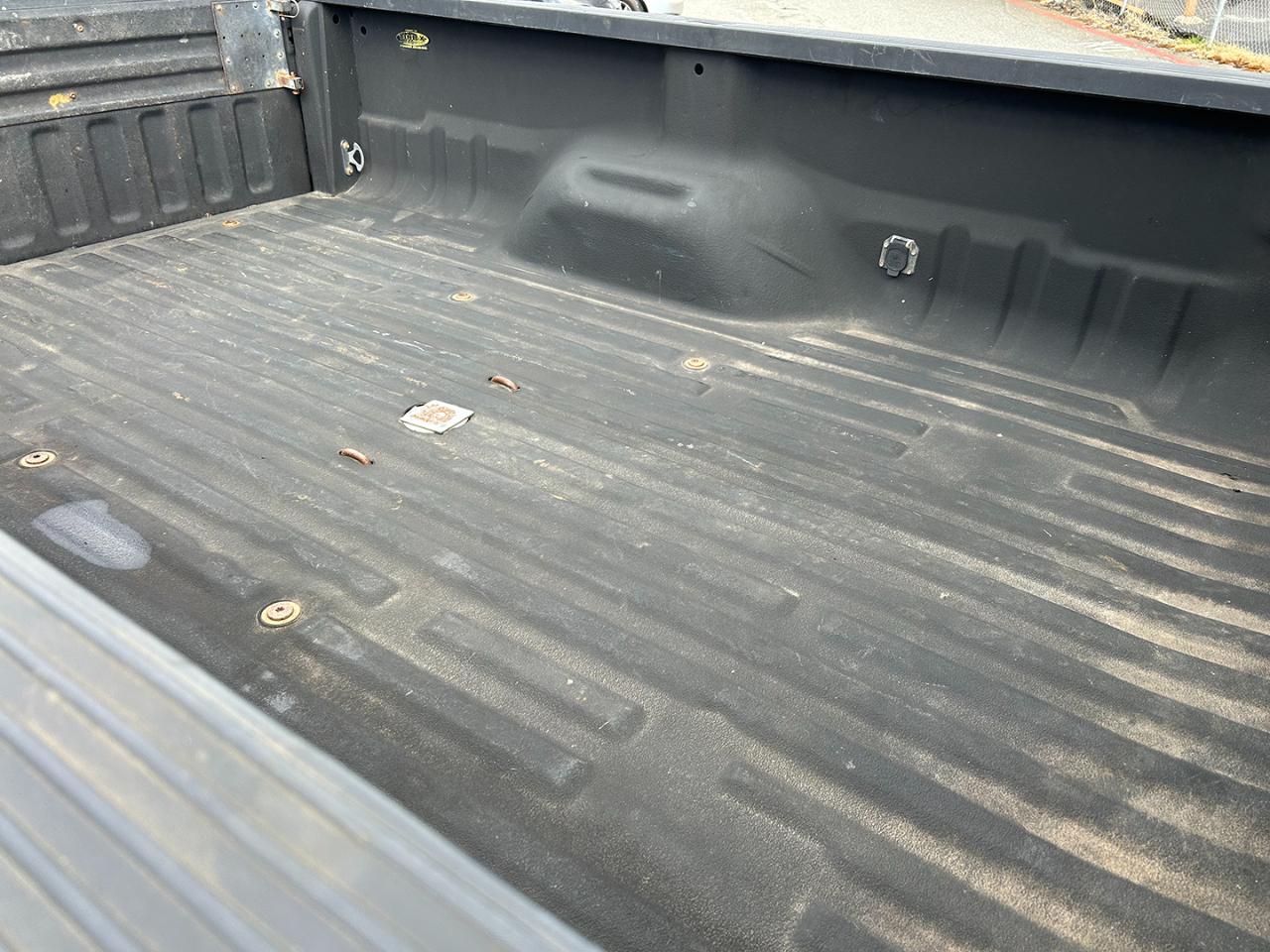 Ford Super Duty F-350 SRW Crew Cab 172" XL 4WD 2006