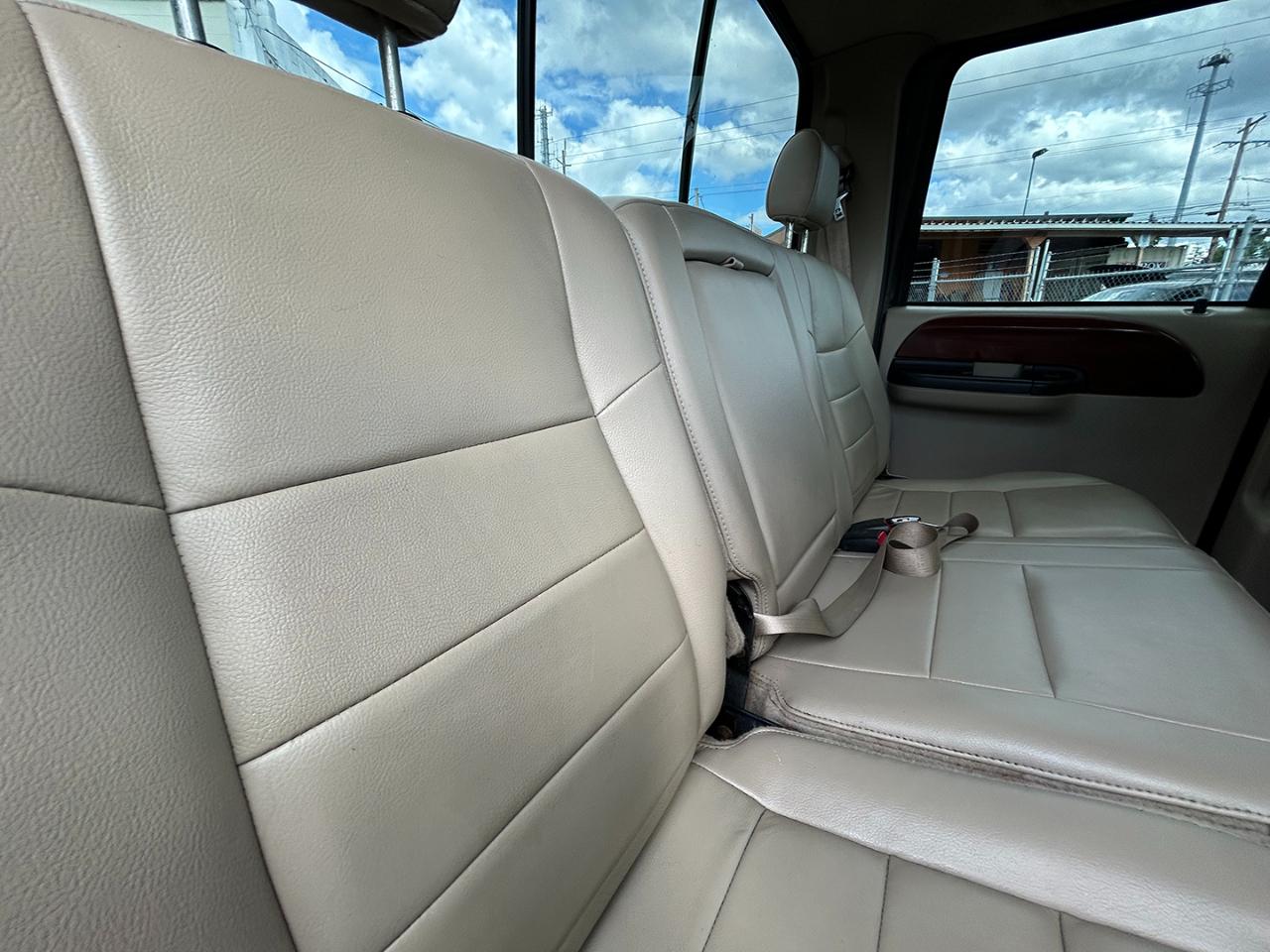 Ford Super Duty F-350 SRW Crew Cab 172" XL 4WD 2006