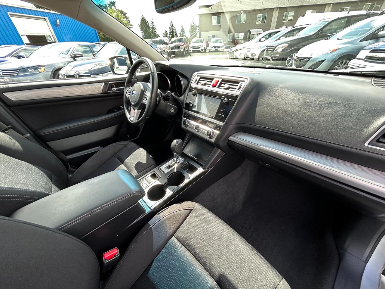 Subaru Legacy 4dr Sdn 2.5i Premium PZEV 2016