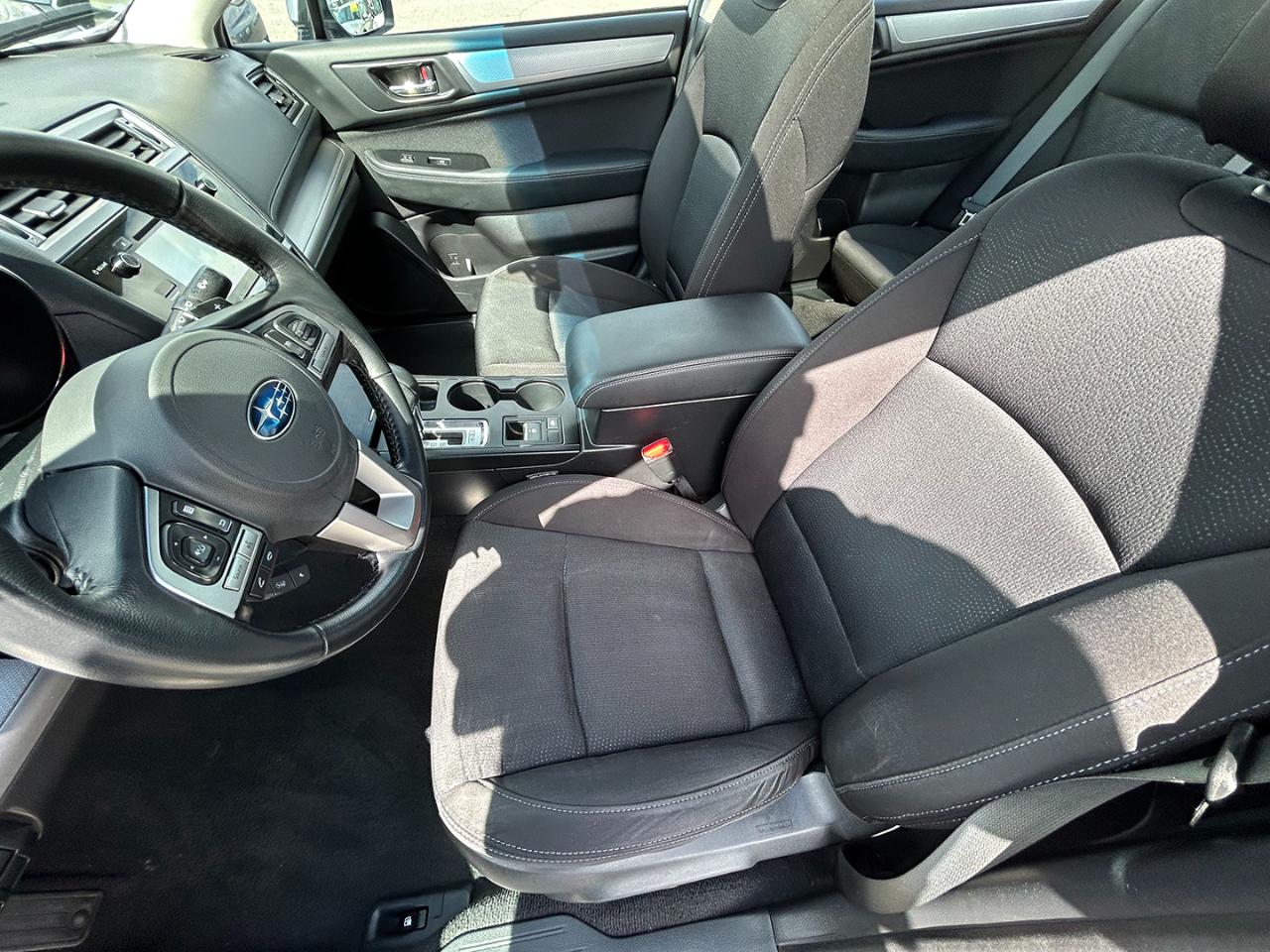 Subaru Legacy 4dr Sdn 2.5i Premium PZEV 2016