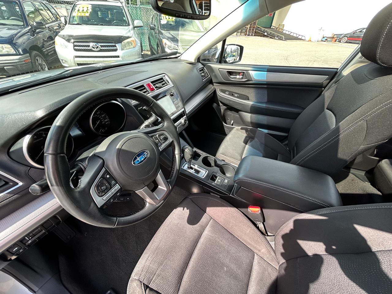 Subaru Legacy 4dr Sdn 2.5i Premium PZEV 2016