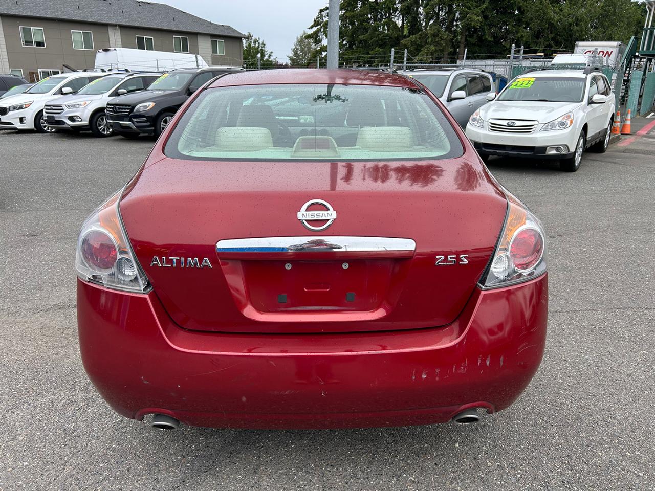 Nissan Altima 4dr Sdn I4 CVT 2.5 S 2007