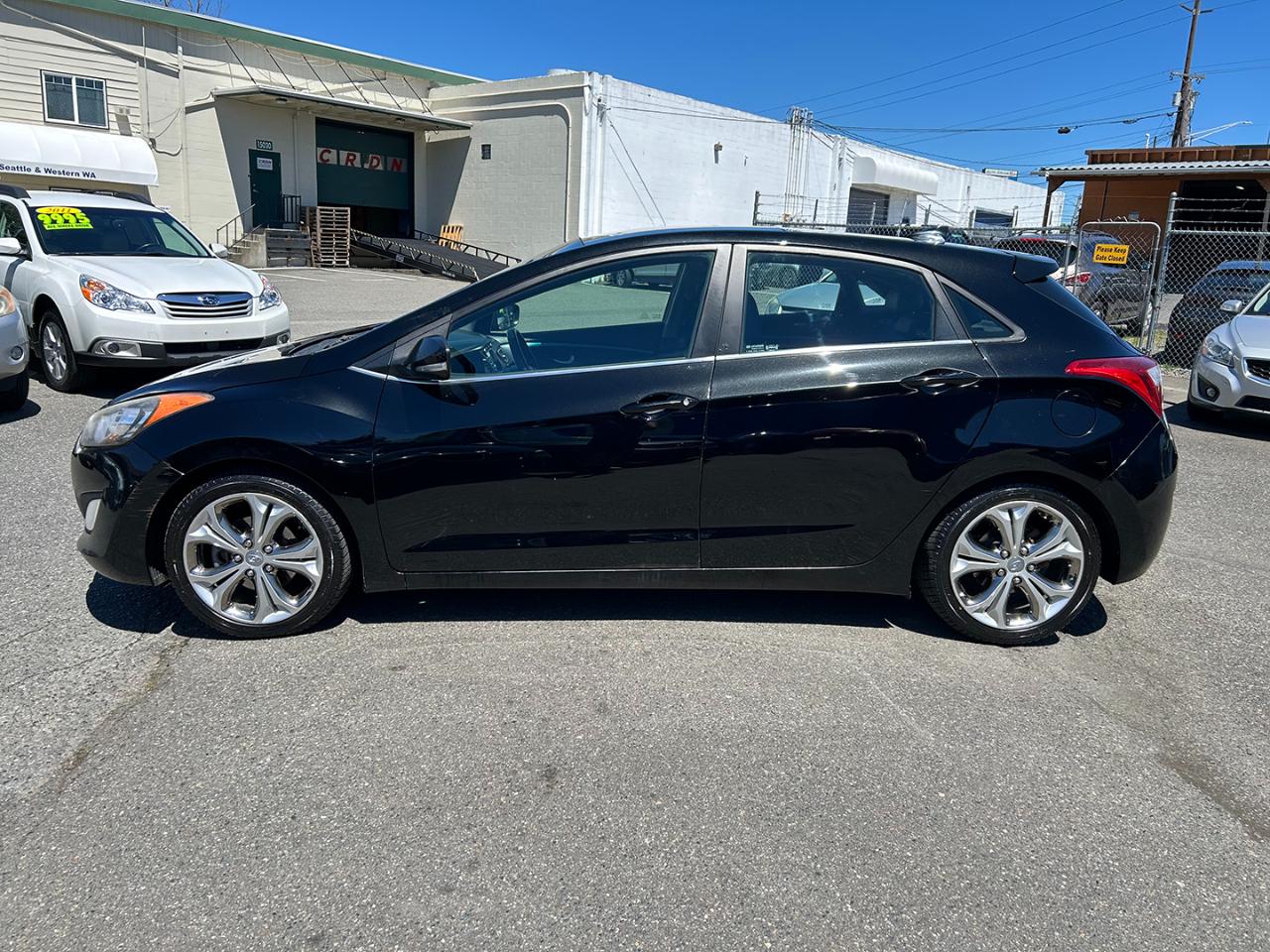 Hyundai Elantra GT 5dr HB Auto PZEV w/Blue Int 2013