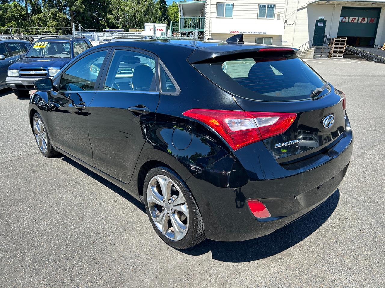 Hyundai Elantra GT 5dr HB Auto PZEV w/Blue Int 2013