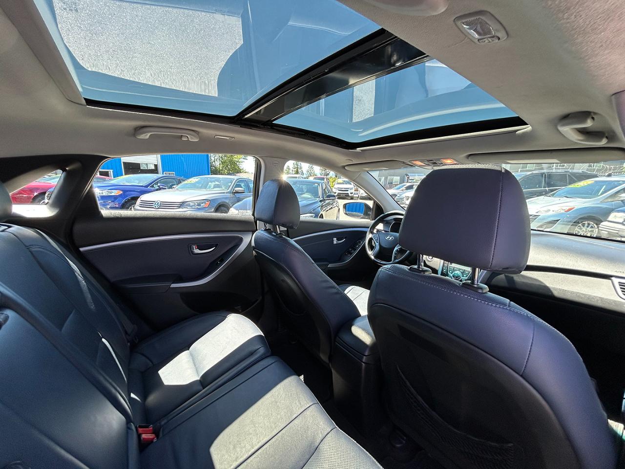 Hyundai Elantra GT 5dr HB Auto PZEV w/Blue Int 2013