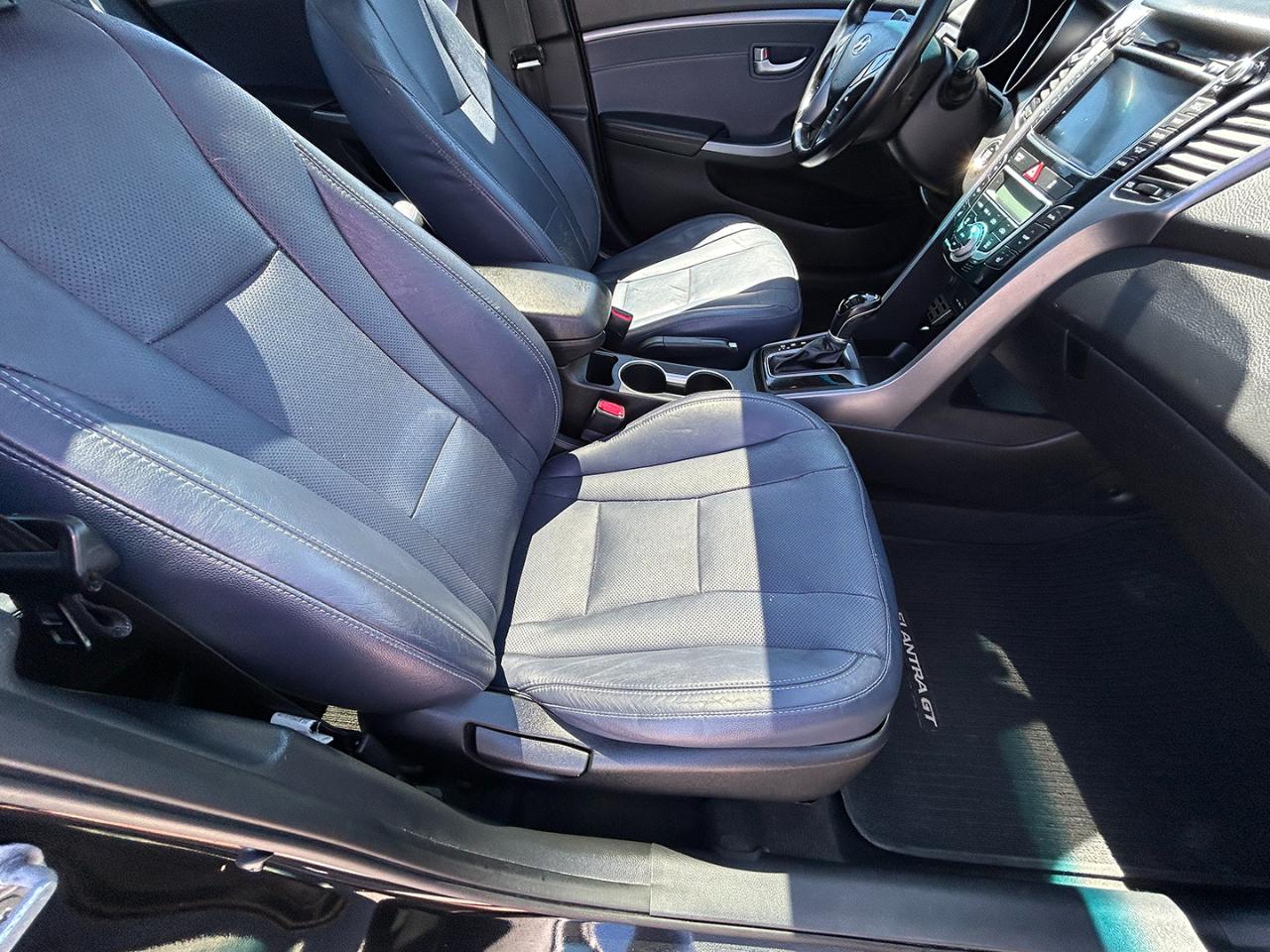 Hyundai Elantra GT 5dr HB Auto PZEV w/Blue Int 2013