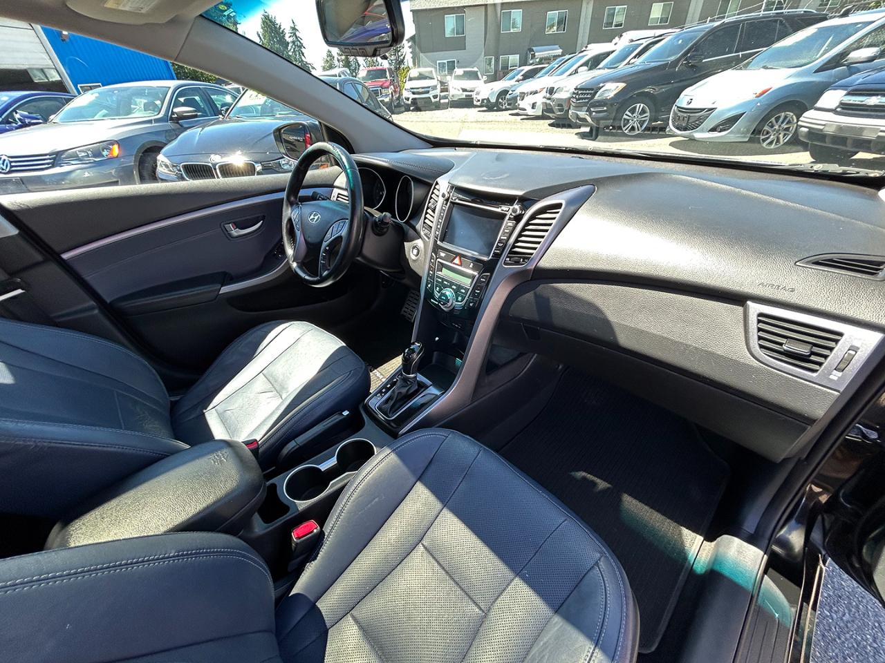 Hyundai Elantra GT 5dr HB Auto PZEV w/Blue Int 2013