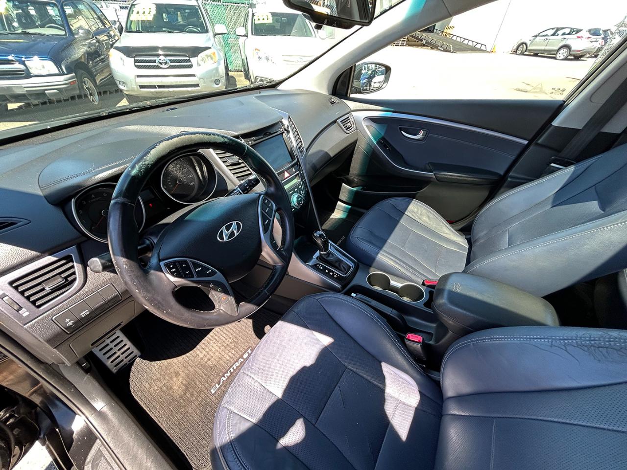 Hyundai Elantra GT 5dr HB Auto PZEV w/Blue Int 2013