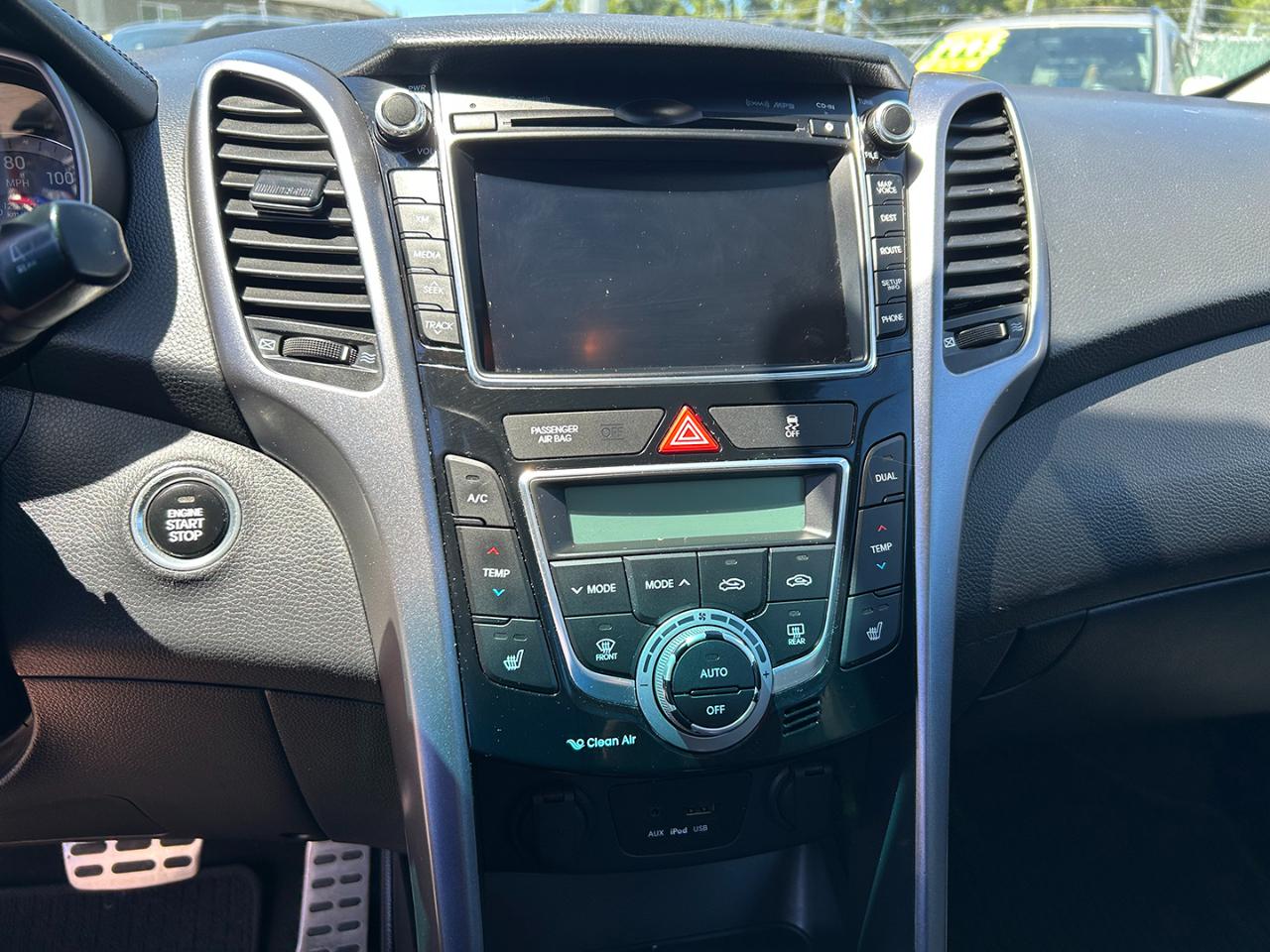 Hyundai Elantra GT 5dr HB Auto PZEV w/Blue Int 2013