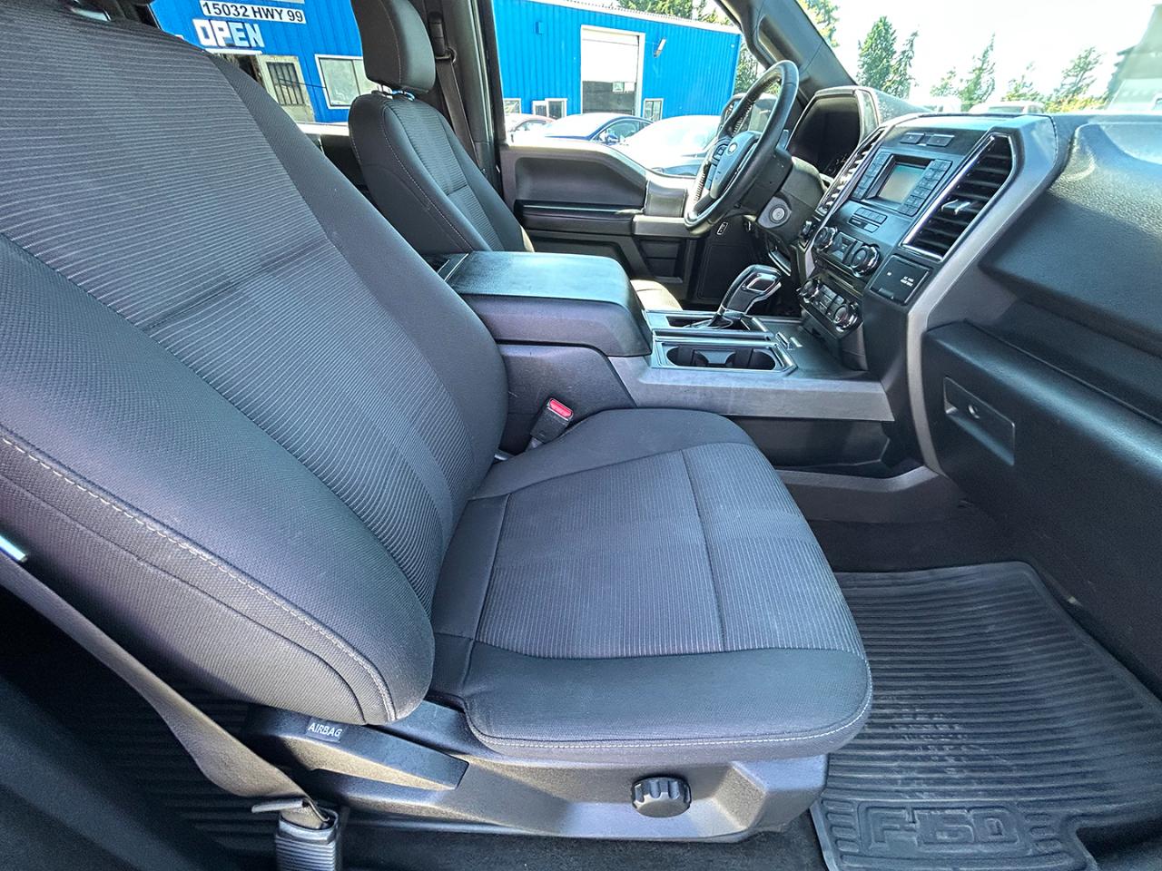 Ford F-150 4WD SuperCrew 145" King Ranch 2015