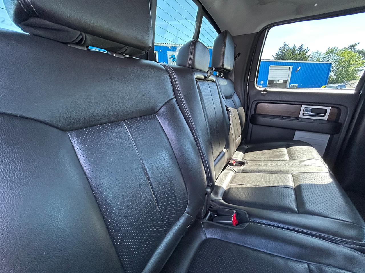 Ford F-150 4WD SuperCrew 145" Platinum 2014