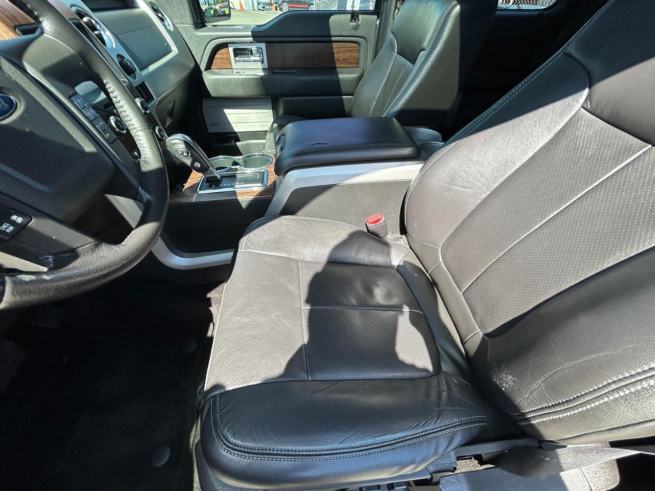 Ford F-150 4WD SuperCrew 145" Platinum 2014